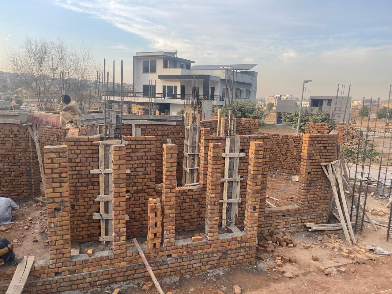DHA 5 residence, one kanal