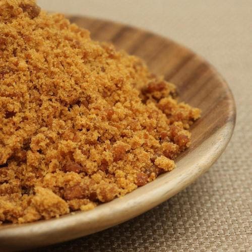 Traditionally processed jaggery, or gurh